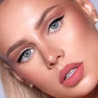 canvas-cosmetics-matte-lipsticks-mosturizing