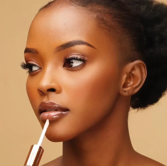 lip-gloss-header